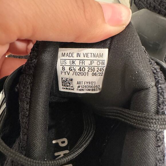 Adidas Women's Size 8 Ultraboost 4.0 Black/White Athletic Running Sneaker Shoes - Picture 8 of 9